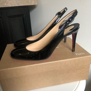 Christian Louboutin : Miss Gena Sling 85 Patent